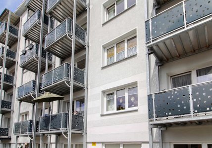 Exterior view 4